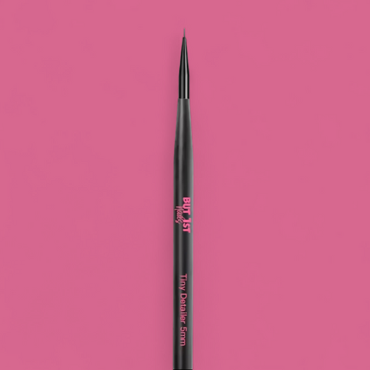Tiny Detailer 5mm Liner